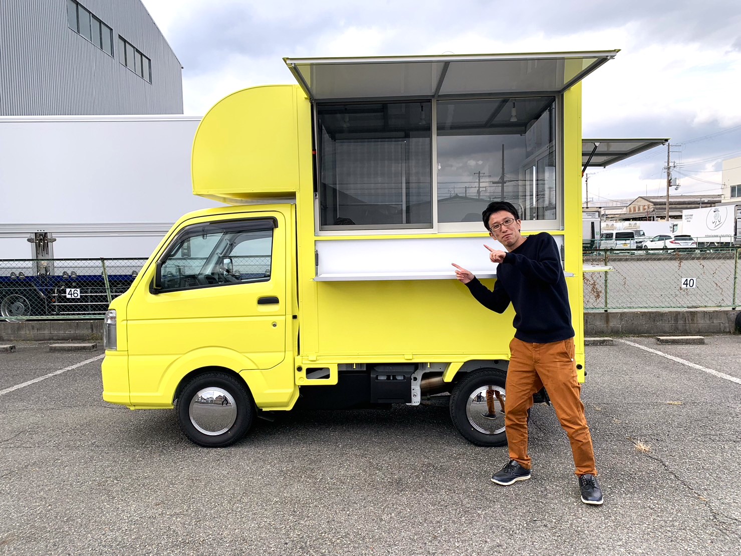 福岡県のフランチャイズオーナー「ONE KITCHEN」さんのキッチンカー納車