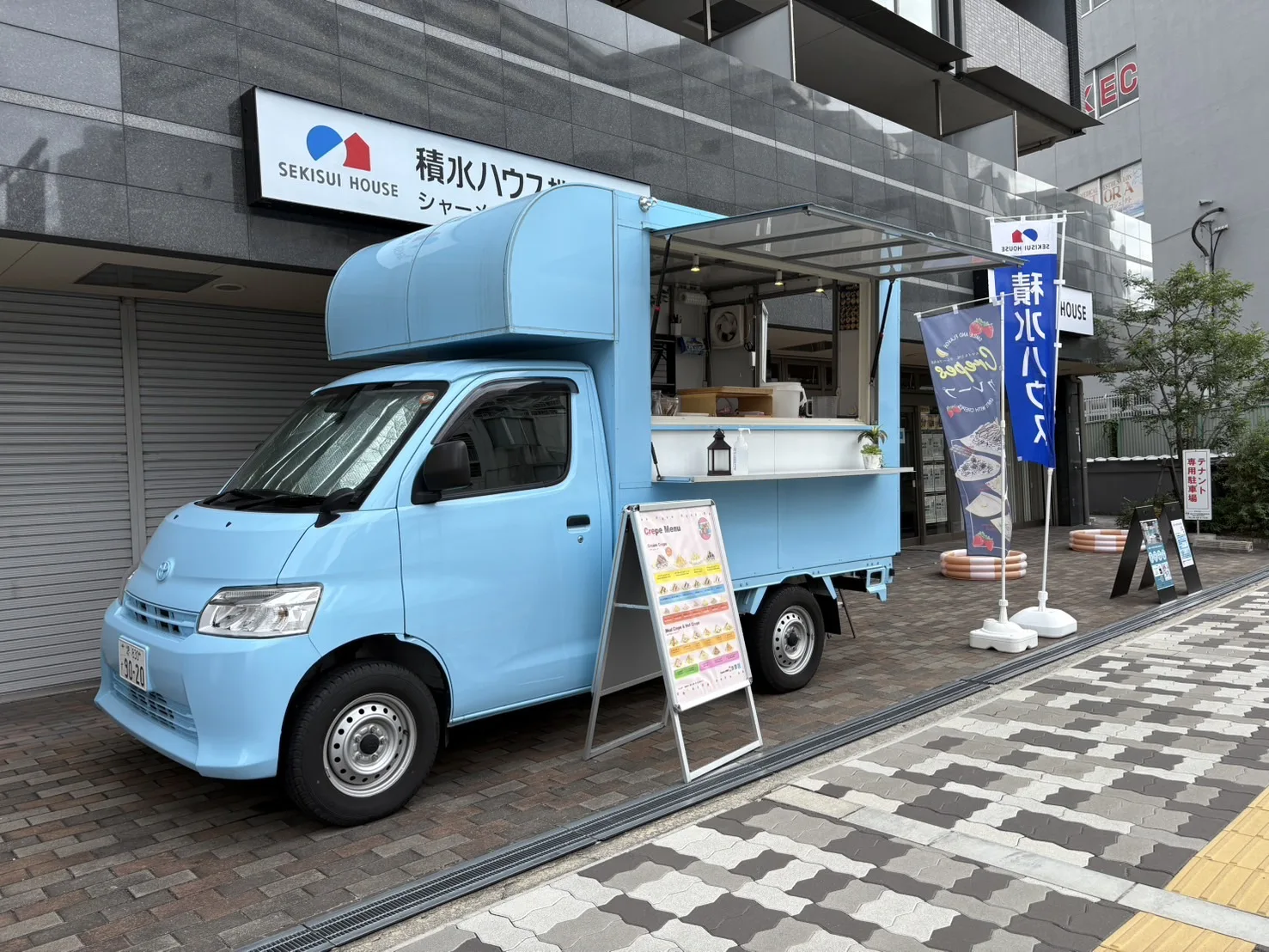 積水ハウス枚方オフィスのイベントにクレープキッチンカーで出店