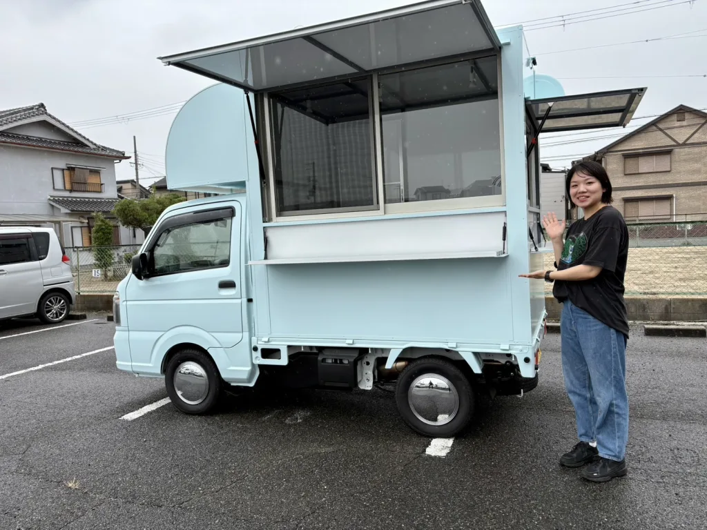 大阪のフランチャイズオーナーボブズカーさん納車