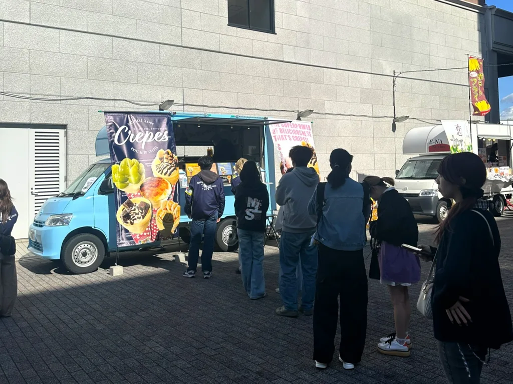 摂南大学の第51回摂大祭にクレープのキッチンカーで出店