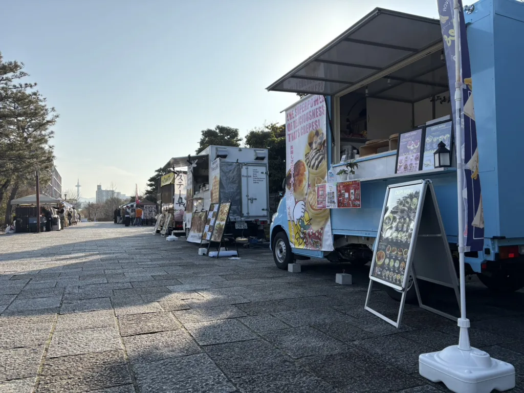 梅小路公園のマルシェ